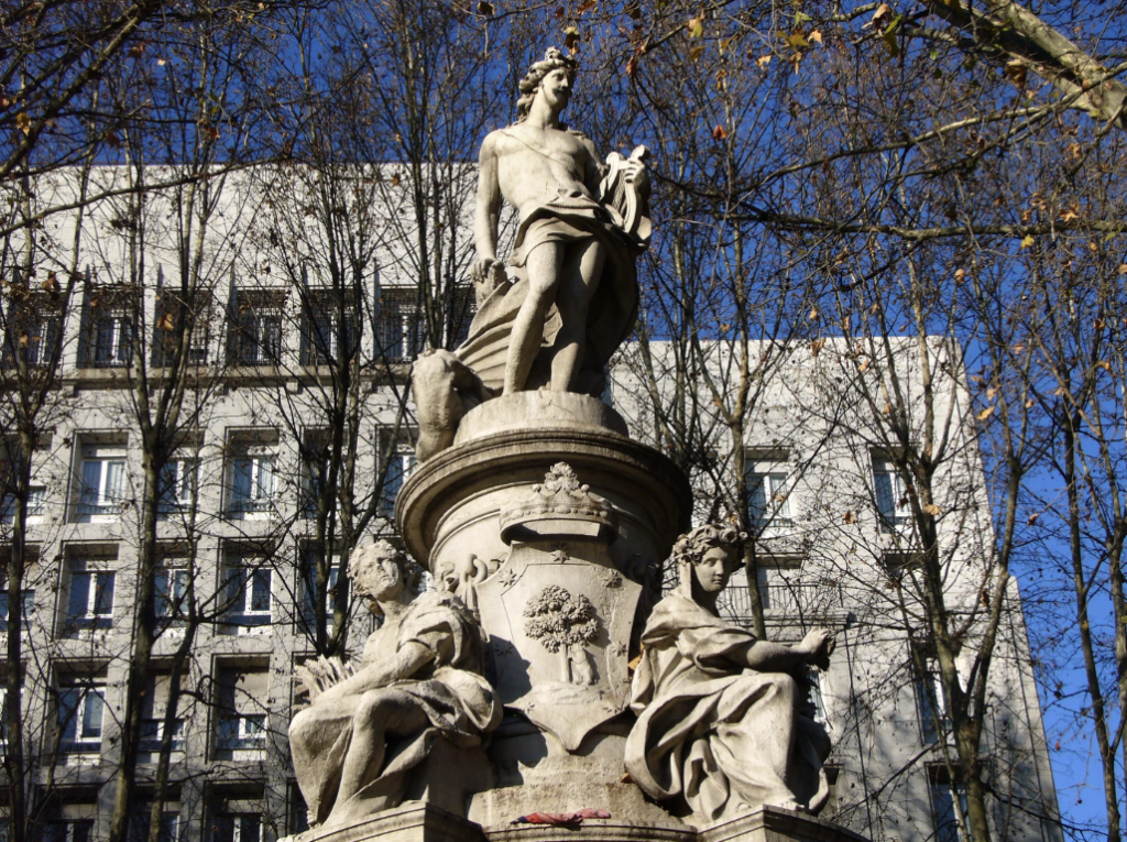 Estatua de Apolo